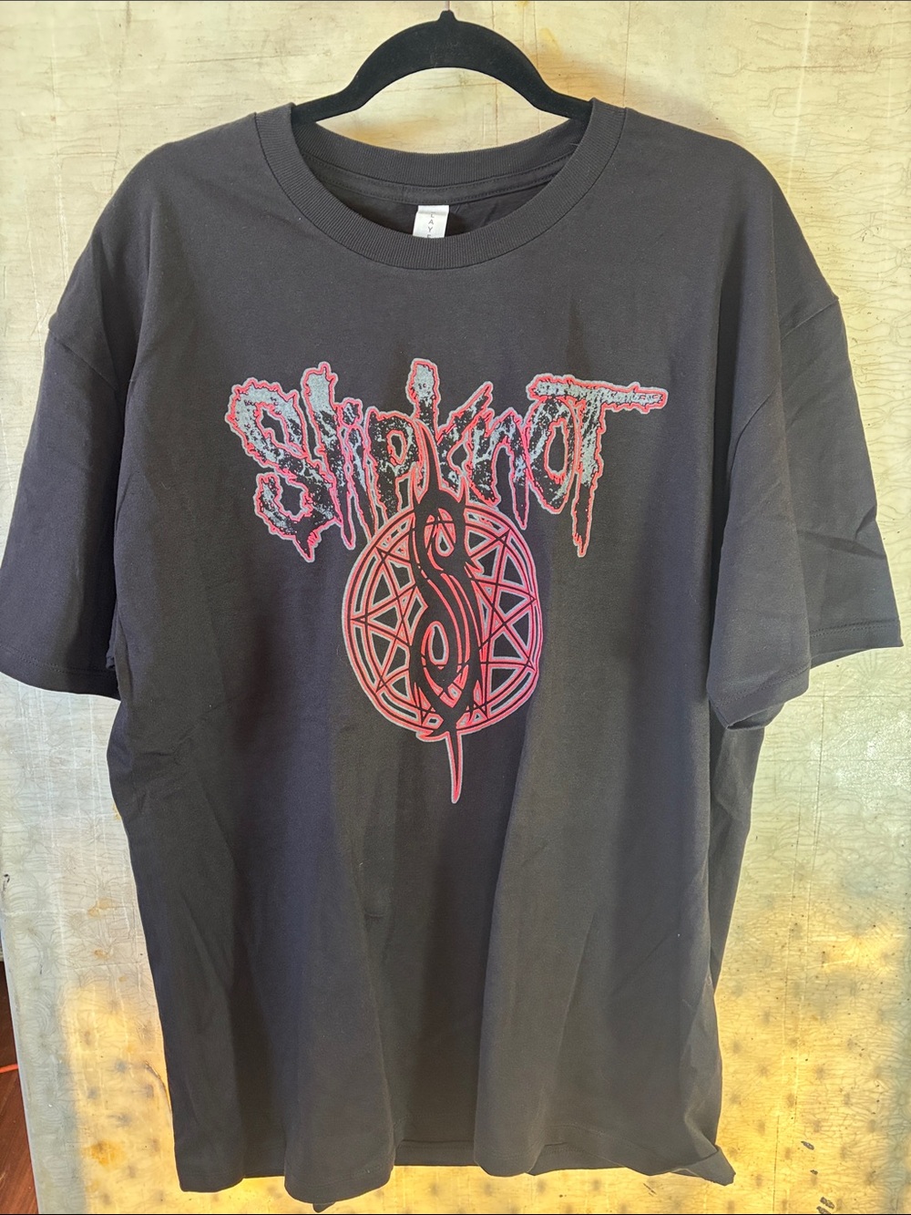 Slipknot Black Short-Sleeve Graphic Tee with Red Logo